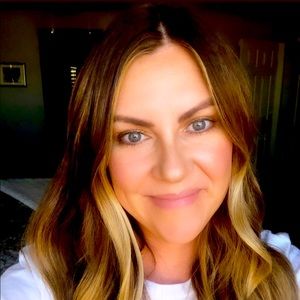 Meet your Posher, Sheena